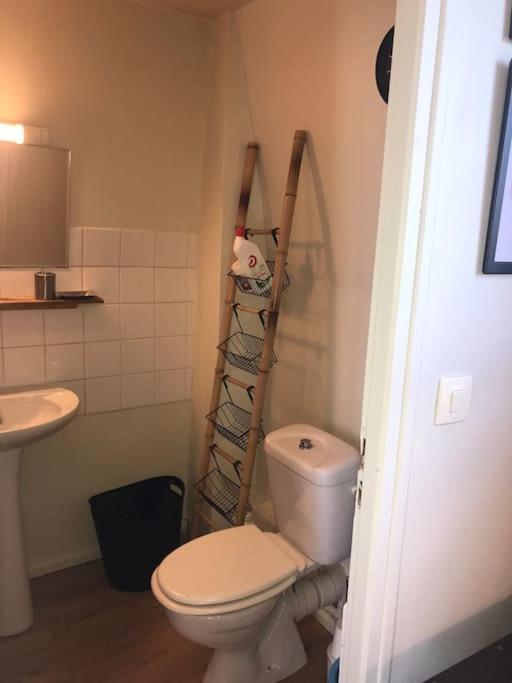 Appartement En Duplex Situe A La Limite Tours Saint-Pierre-des-Corps Buitenkant foto